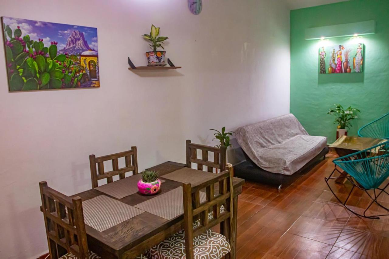 Siga'S House Cancun Centro Zewnętrze zdjęcie